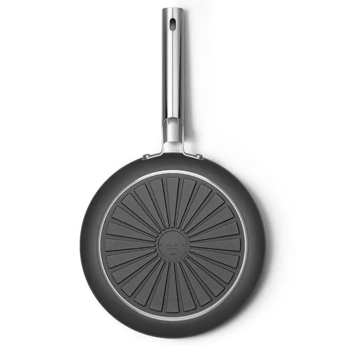 Patelnia 28 cm Czarny Smeg (CKFF2801BLM)