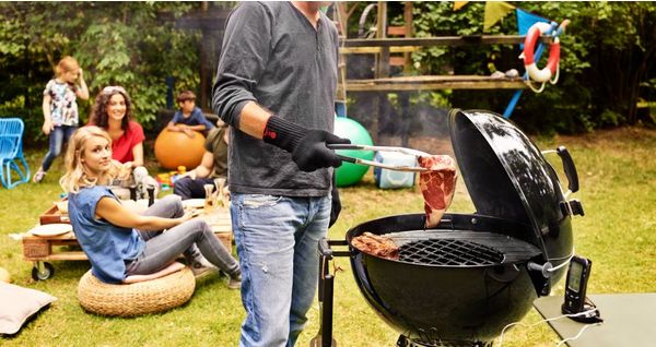 Weber 37, 47 czy 57 cm? Dopasuj średnicę grilla węglowego do swoich potrzeb 
