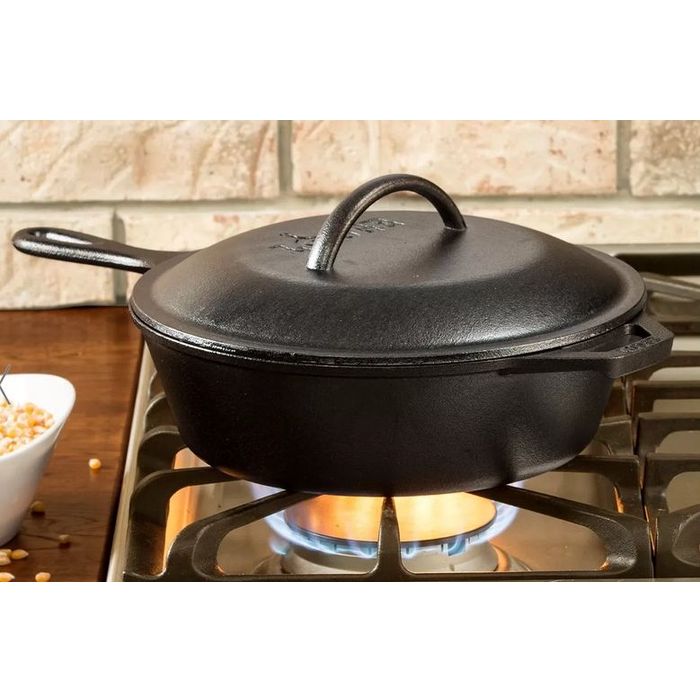 Patelnia żeliwna głęboka CVR z pokrywką 26 cm Lodge (L8CF3)