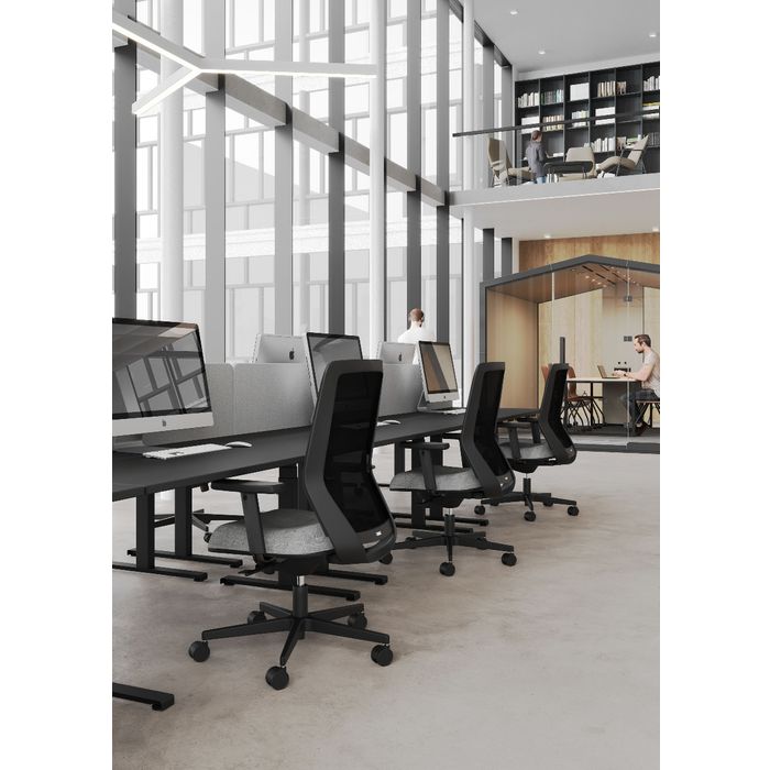 Fotel obrotowy MILLA ML 102 Bejot 