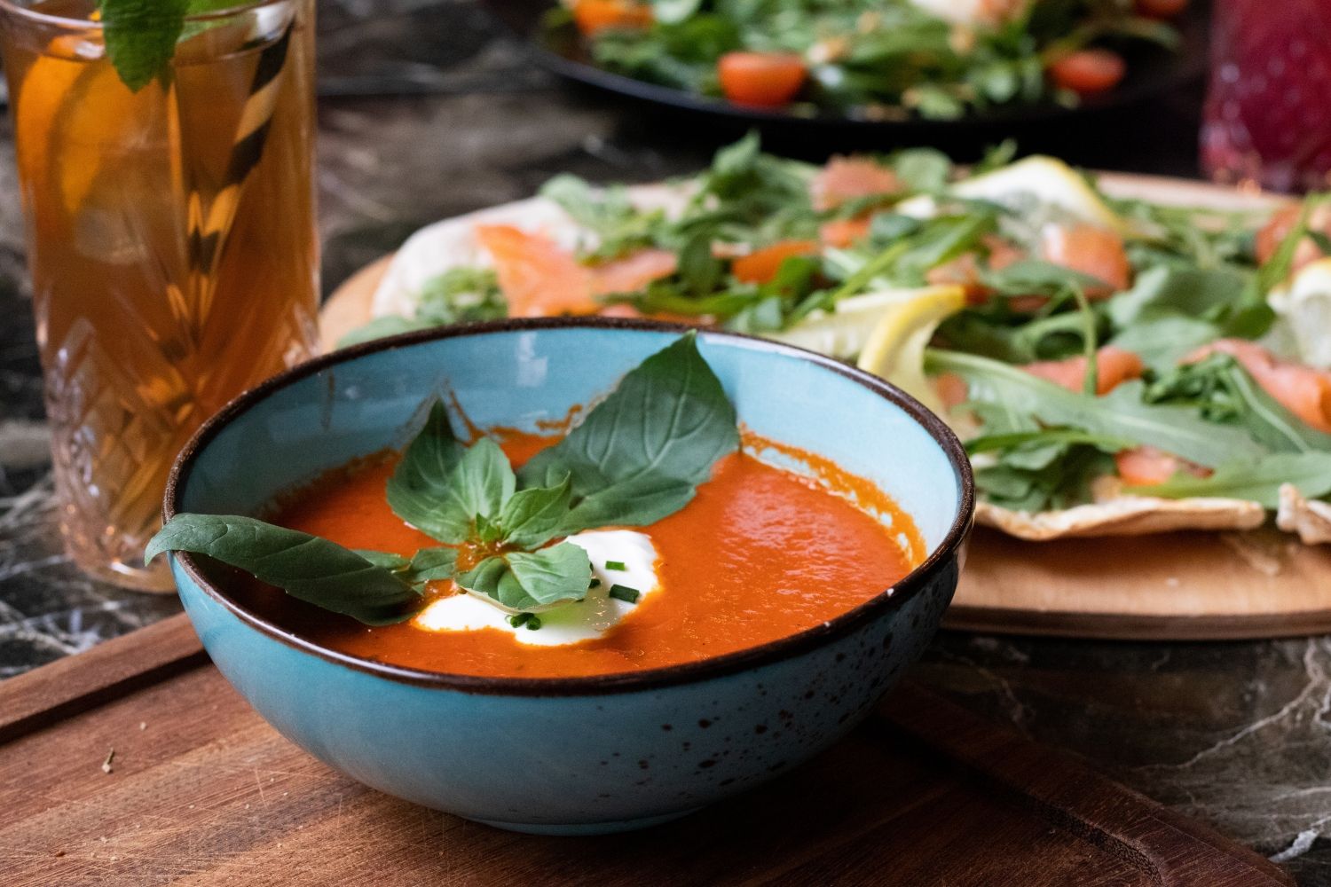 Hiszpańskie gazpacho w misce