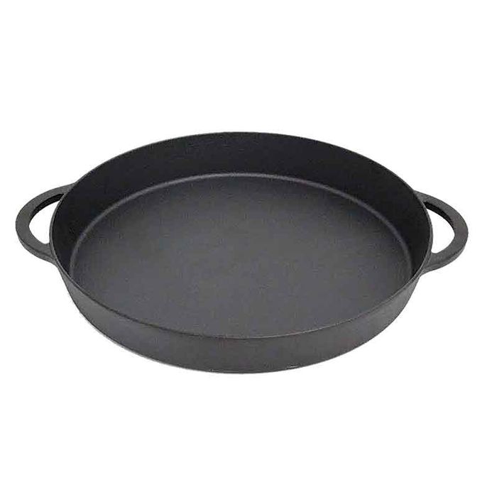 Wysokiej jakości patelnia żeliwna marki Big Green Egg.