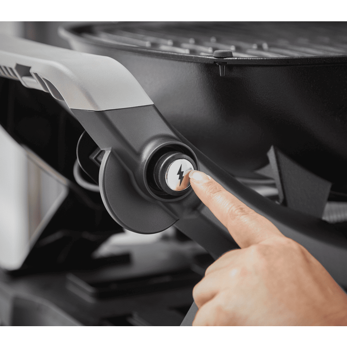 Grill gazowy Weber Q 1200N na kartusze ze stolikami bocznymi (1501070)