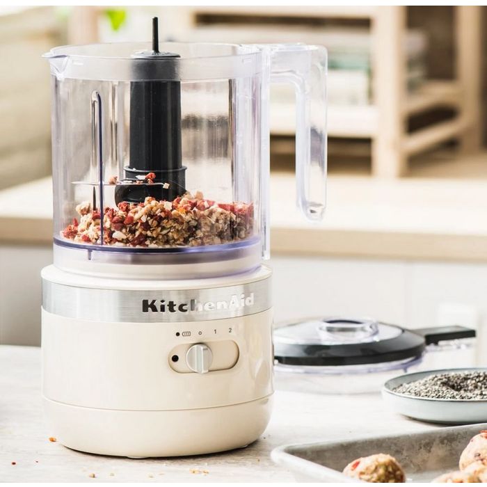 Malakser bezprzewodowy 1,1 l Almond Cream KitchenAid (5KFCB519EAC)