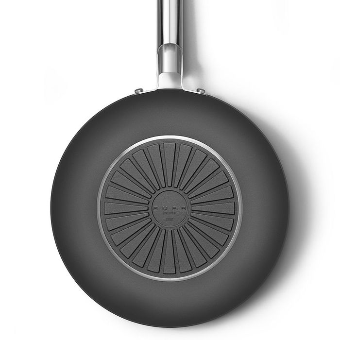 Wok 30 cm Czarny Smeg (WOF3002BLM)