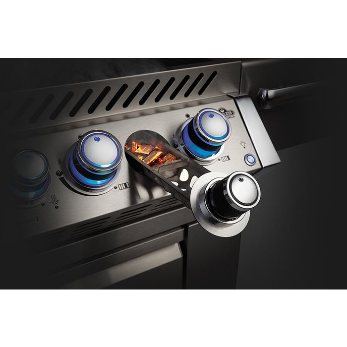Grill gazowy do zabudowy Napoleon Prestige PRO 825 RBI (BIPRO825RBIPSS-3-CE)