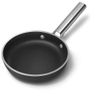 Patelnia 20 cm Czarny Smeg (FPF2002BLM)