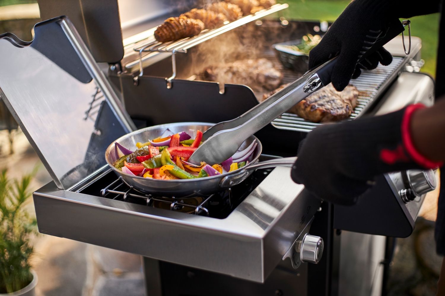 Grill Weber Spirit z palnikiem bocznym