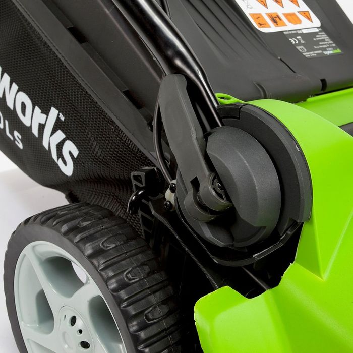 GreenWorks Akumulatorowa Kosiarka 40 cm G-MAX 3w1 40 V zestaw z 1 baterią 4 Ah i 1 ładowarką (2500007VB)