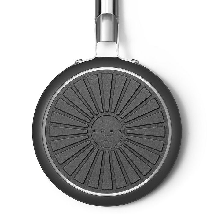 Rondel 20 cm Czarny Smeg (SPF2012BLM)