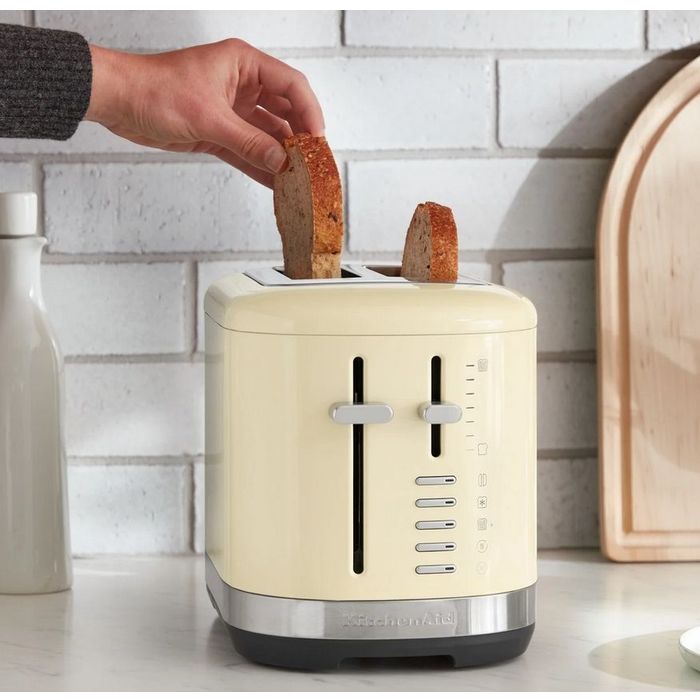 Toster Almond Cream KitchenAid (5KMT2109EAC)