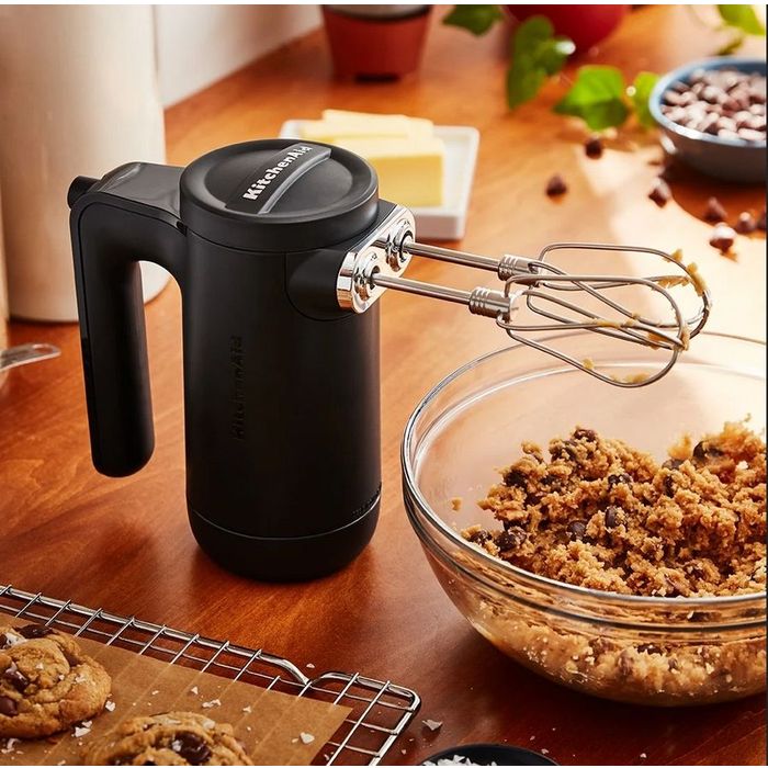 Mikser bezprzewodowy ręczny Matte Black KitchenAid (5KHMB732EBM)
