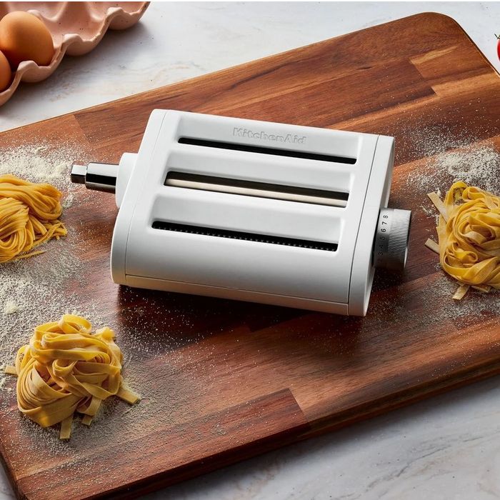 Wałkowarka do makaronu z wykrojnikami 3w1 z tworzywa KitchenAid (5KSM3PPA)
