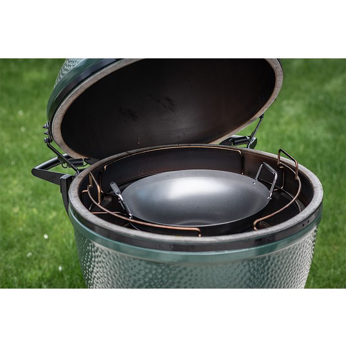 Wok do grilla ze stali węglowej z bambusową szpatułką do Big Green Egg (120779)