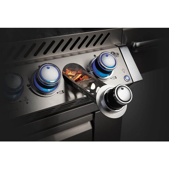 Grill gazowy do zabudowy Napoleon Prestige PRO 825 RB z palnikiem rożna i strefą Sizzle Zone (BIPRO825RBIPSS-3-PL)