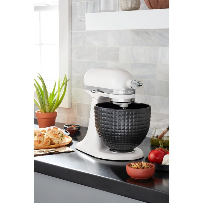 Unikalna dzieża ceramiczna Black Studded 4,7 l Artisan 5 KitchenAid (5KSM2CB5LS)
