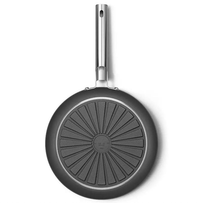 Patelnia 30 cm Czarny Smeg (CKFF3001BLM)