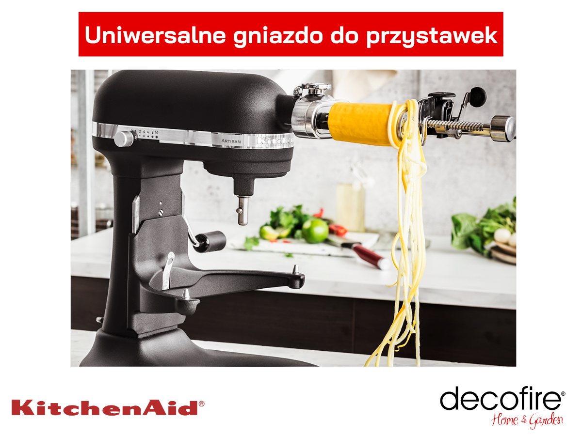 Model 5KSM7580XEBK został wyposażony w uniwersalne gniazdo na dodatkowe przystawki.