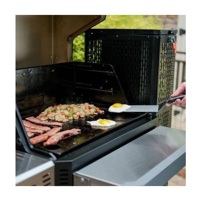 Gravity Series 800 cyfrowy grill węglowy + wędzarnia Masterbuilt