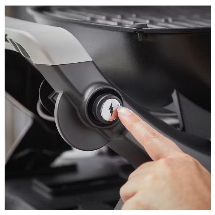 Grill gazowy Weber Q 1200N na kartusze ze stolikami bocznymi i stojakiem (1501085)