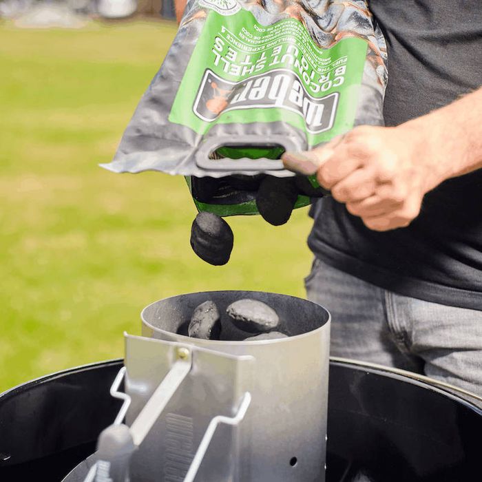 Brykiet ze skorup kokosa 4 kg Weber (18401)