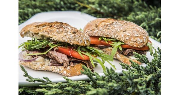 Ciabatta z grillowaną polędwicą