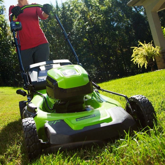 GreenWorks Akumulatorowa Kosiarka 51 cm DigiPro 60 V (2502707)