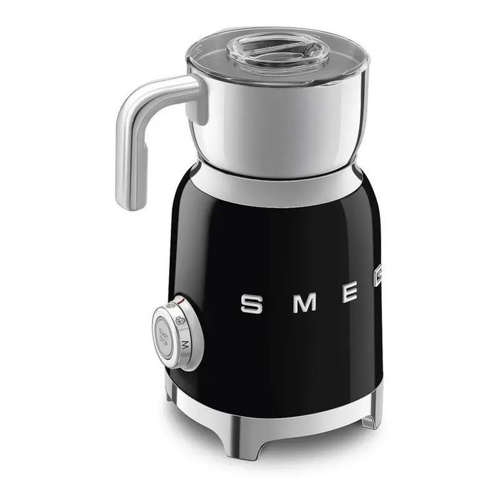 Spieniacz do mleka Czarny Smeg (MFF11BLEU)