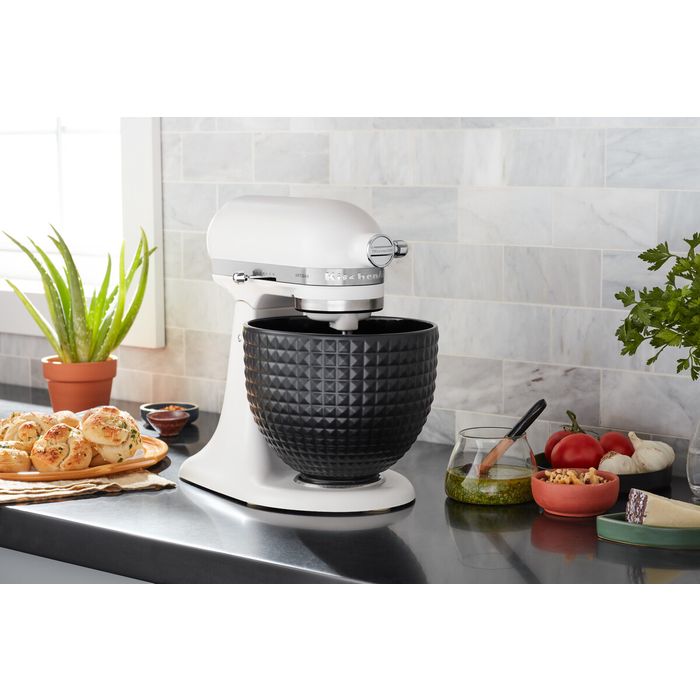 Unikalna dzieża ceramiczna Black Studded 4,7 l Artisan 5 KitchenAid (5KSM2CB5LS)