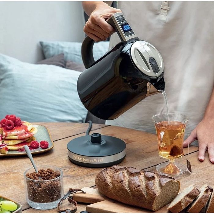 Czajnik 1,7 l Onyx Black KitchenAid (5KEK1722EOB)