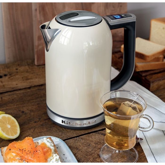Zestaw Śniadaniowy Almond Cream KitchenAid (ZP2CTKAC)