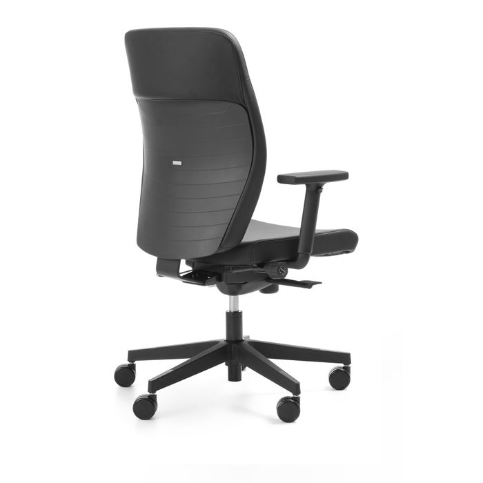 Fotel obrotowy MILLA ML 102 Bejot 