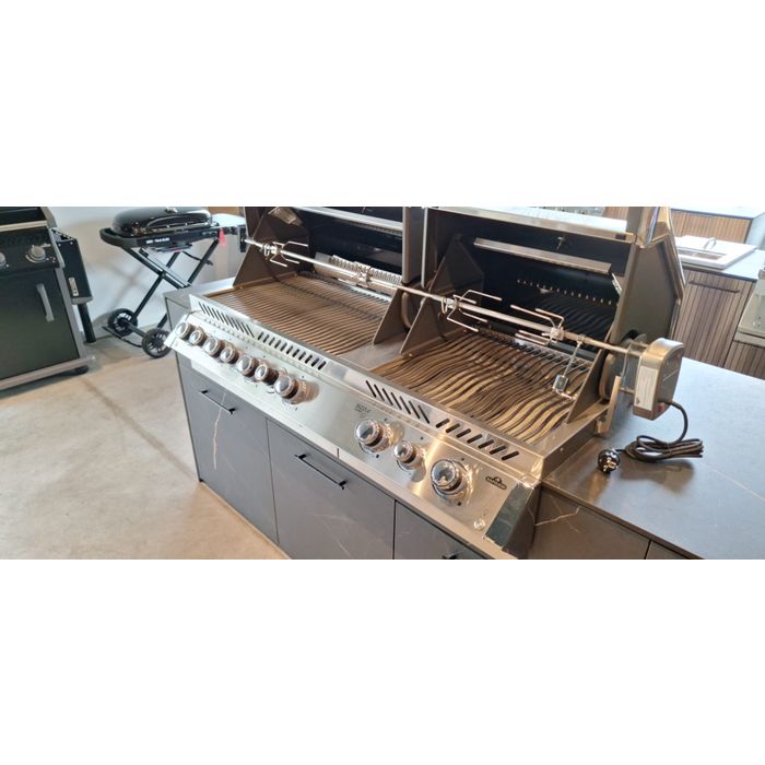 OUTLET - Grill osadzony na kuchni ogrodowej Napoleon Prestige BIPRO 825 (BIPRO825RBIPSS-3-CE) - EKSPOZYCJA