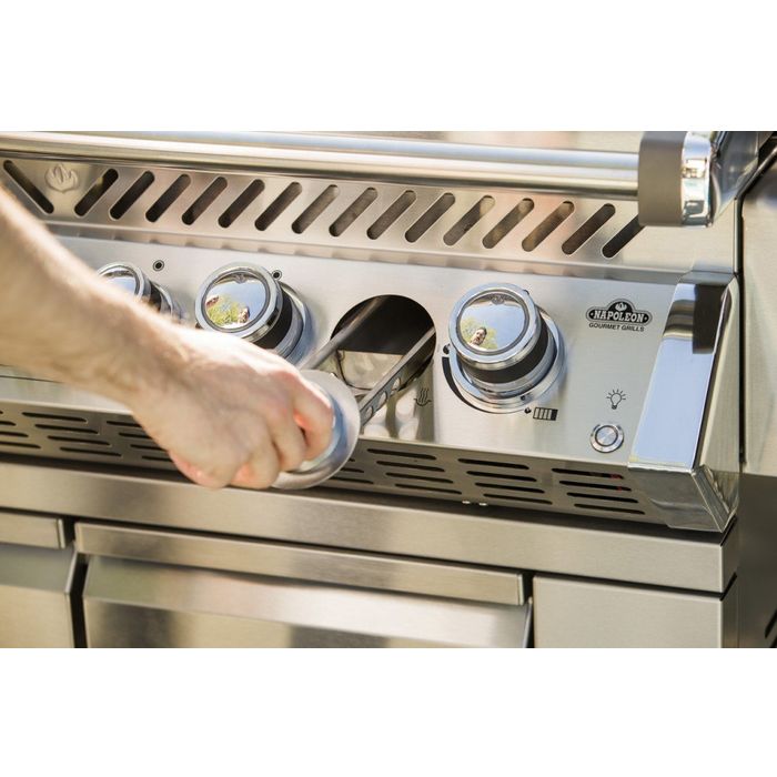 Grill gazowy Napoleon Prestige PRO 665 RSIBP z tylnym i bocznym palnikiem na podczerwień (PRO665RSIBP)