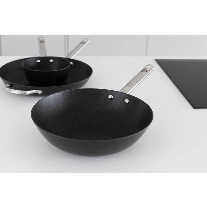 Wok stalowo - żeliwny Kenno PRO 30 cm OPA