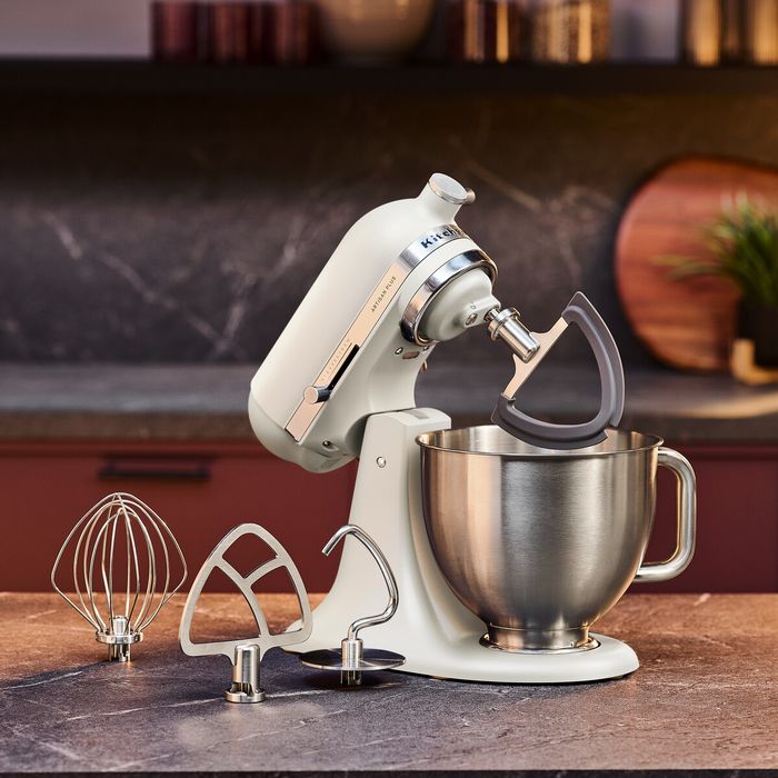 Mikser Artisan Plus 4,7 l z uchylną głowicą Porcelain KitchenAid (5KSM50PKVEPL)