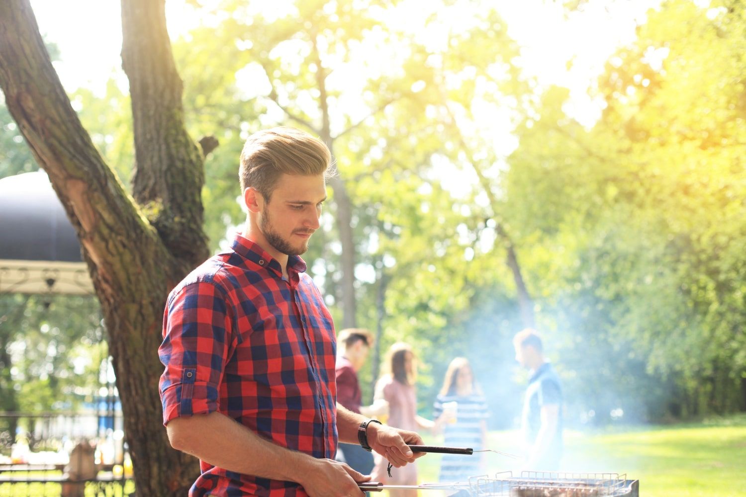 Grillowanie w plenerze niezgodnie z prawem – co grozi