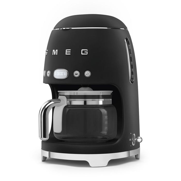 Ekspres przelewowy 50's style Czarny mat Smeg (DCF02BLMEU)