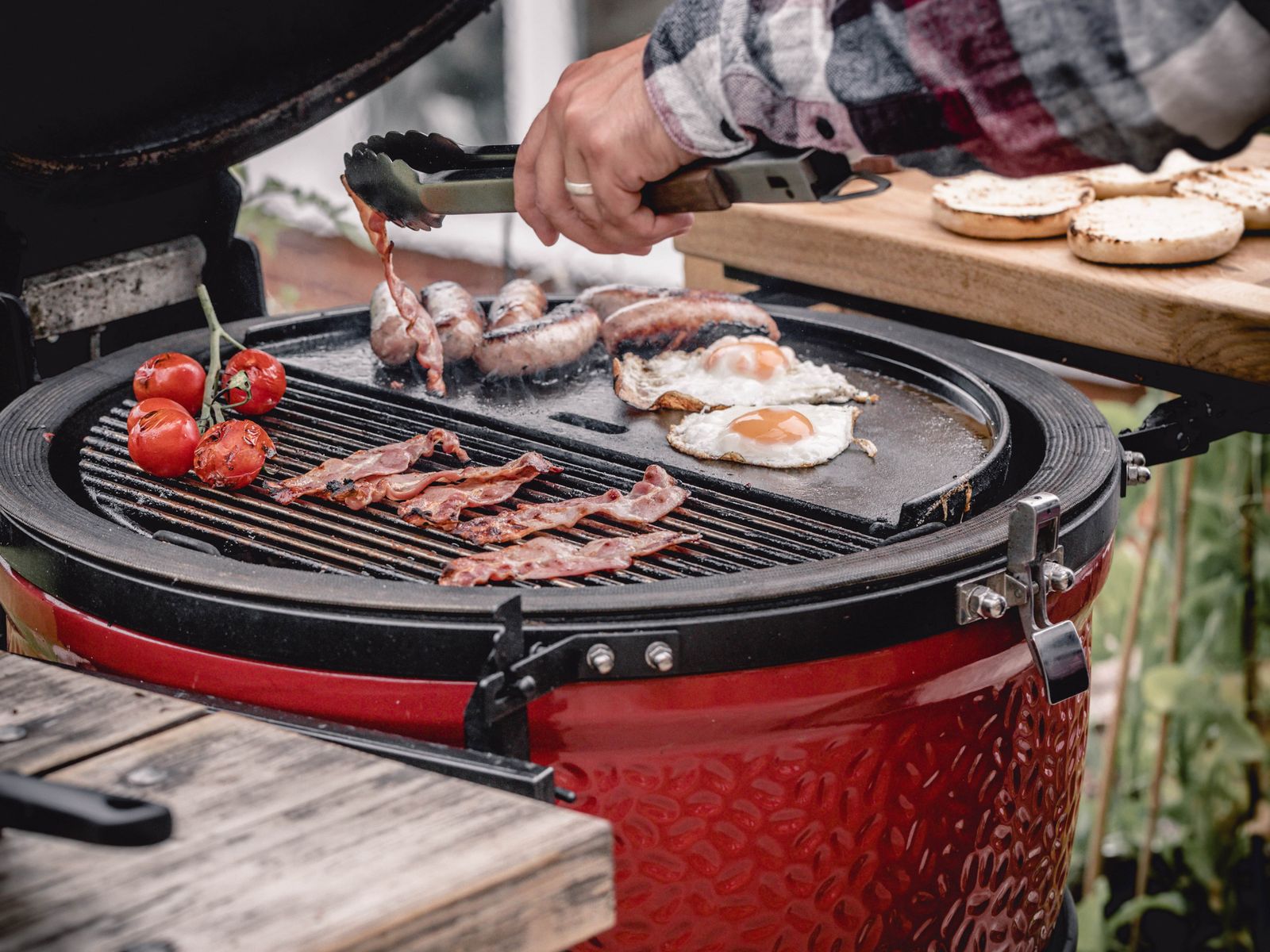 Grillowanie na powierzchni Kamado Joe