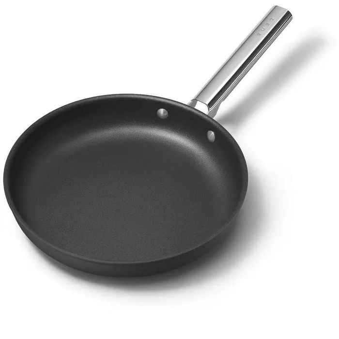 Patelnia 28 cm Czarny Smeg (CKFF2801BLM)
