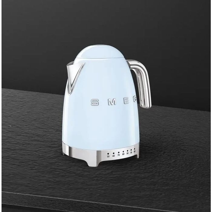 Czajnik z regulacją temperatury 1,7L  50's style Pastelowy błękit Smeg (KLF04PBEU)
