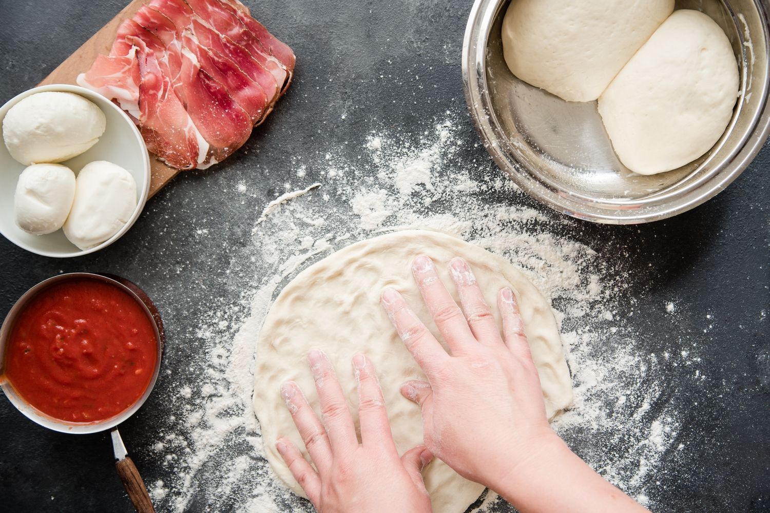 Ciasto na pizzę z grilla