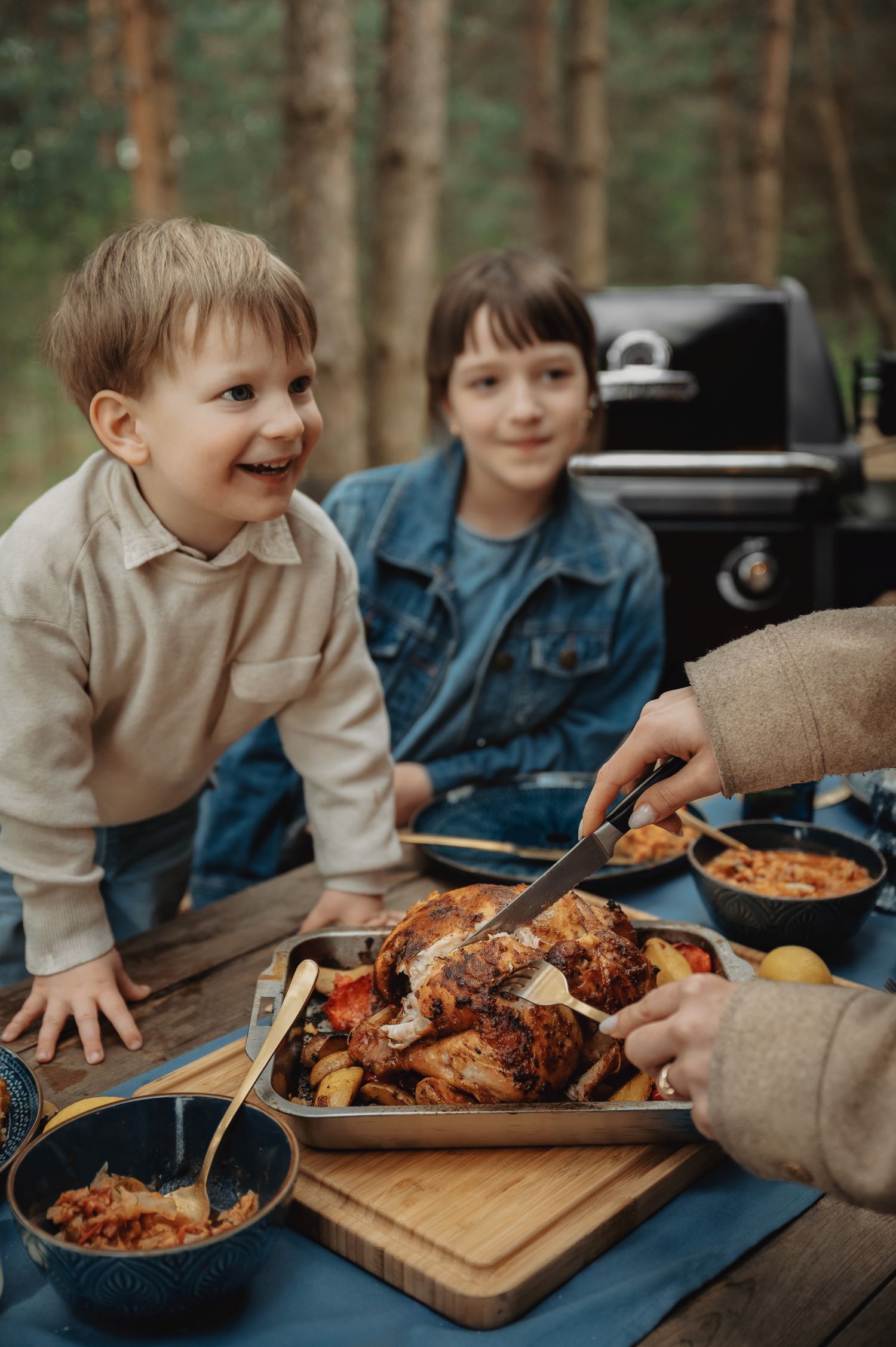 Dlaczego warto używać brytfanny do grillowania?