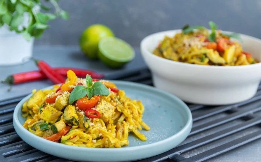 Pad thai z tofu wegańskie