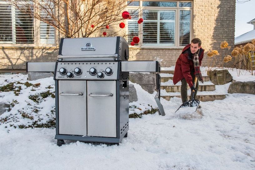 Przygotowanie stanowiska do grillowania zimą