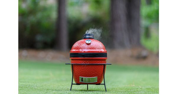 Grill węglowy ceramiczny – nowoczesna wersja kamado