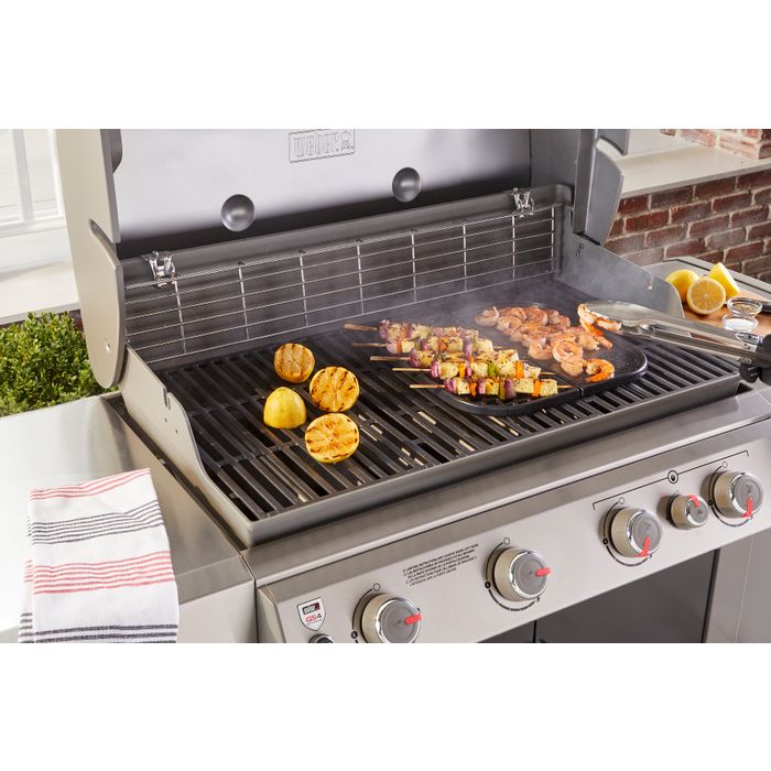 Gourmet BBQ System - Wkład GBS 2 w 1 płyta żeliwna Griddle z żeliwnym rusztem Sear Grate Weber (8858)