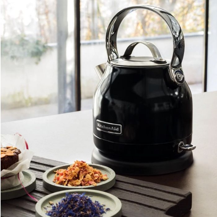 Czajnik Stella Classic 1,25 l Onyx Black KitchenAid (5KEK1222EOB)