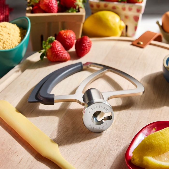Mieszadło Inox ze zgarniaczem do Artisan 5 / Classic KitchenAid (5KSMTHSFSS)