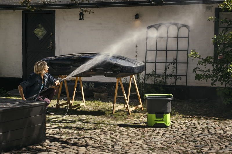 Przydatne narzędzia do ogrodu mujka ciśnieniowa